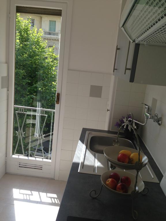 Bel Appartement De Gill Centre Ville ニース エクステリア 写真
